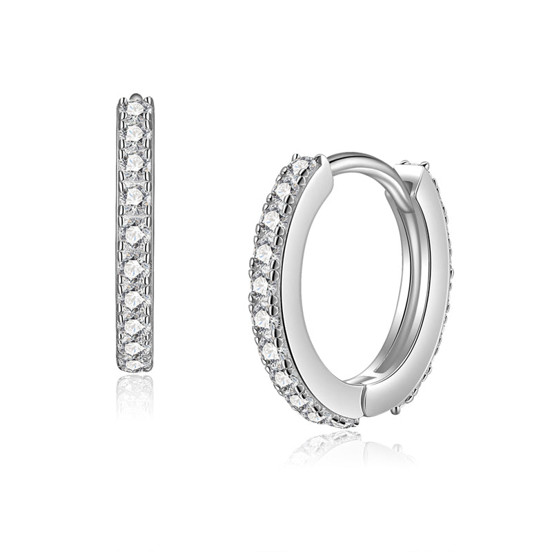 (5529) Boucles d'oreilles avec 40 zirconias de 13 mm sur argent sterling 925/000 de 1,8 mm