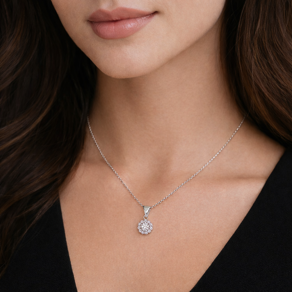 (51439) Halsketting met hanger 12 zirkonia Sterling Zilver 925/000