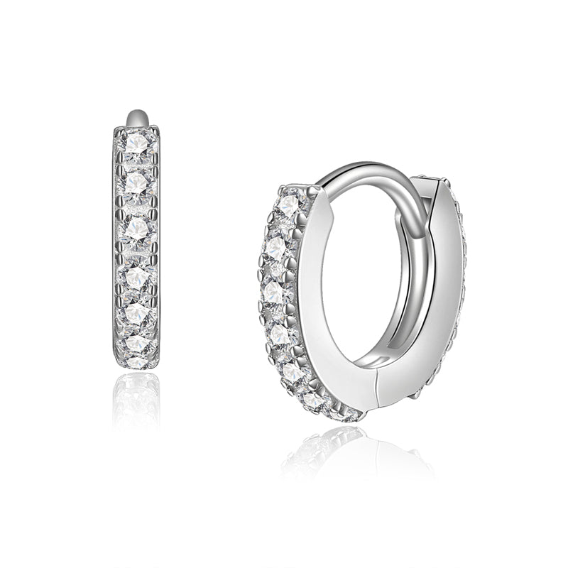 Oorbellen met 26 Zirkonia 11 mm op 1.8 mm Sterling Zilver 925/000